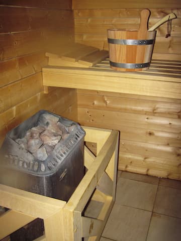steam room
